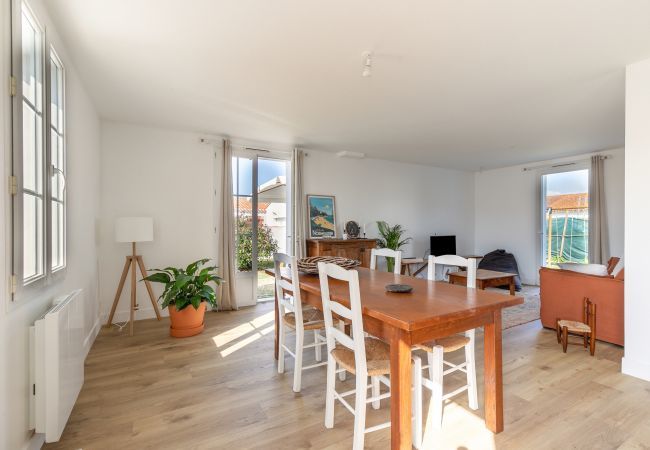 Maison à Noirmoutier-en-l´Ile - Maison moderne pour 2 adultes et 2 enfants Maison à Noirmoutier-en-l´Ile - Maison moderne pour 2 adultes et 2 enfants