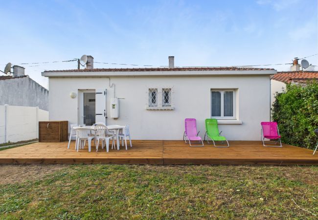 Maison à Saint-Hilaire-de-Riez - Maison rénovée  pour 6 à Saint-Hilaire-de-Riez Maison à Saint-Hilaire-de-Riez - Maison rénovée  pour 6 à Saint-Hilaire-de-Riez