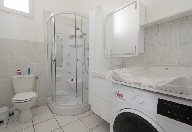 Appartement à Saint-Hilaire-de-Riez - 200m plage des Demoiselles- Appartement pour 4 Appartement à Saint-Hilaire-de-Riez - 200m plage des Demoiselles- Appartement pour 4