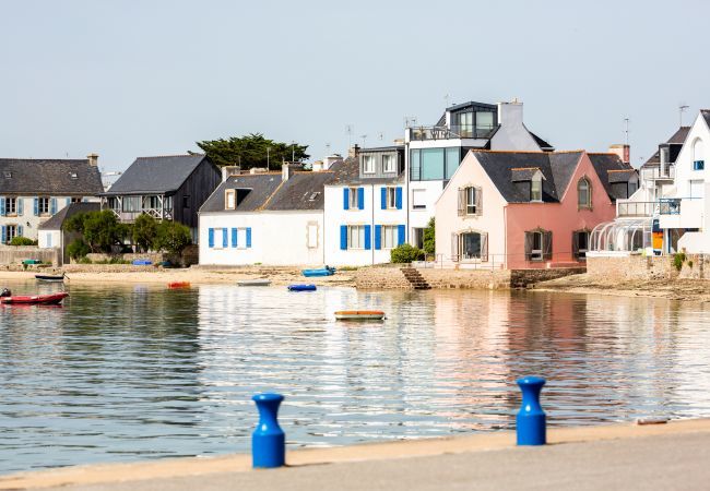 Appartement à Ile Tudy - Appartement 4 personnes avec vue mer  Appartement à Ile Tudy - Appartement 4 personnes avec vue mer