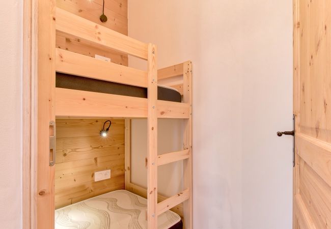 Appartement à Genos - À 4, découverte de la montagne - 80m des pistes Appartement à Genos - À 4, découverte de la montagne - 80m des pistes