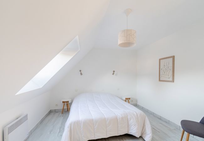 Maison à Erquy - Maison pour 6 à Erquy - Piscine collective Maison à Erquy - Maison pour 6 à Erquy - Piscine collective