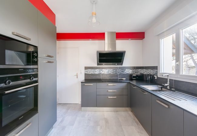 Maison à Erquy - Maison pour 6 à Erquy - Piscine collective Maison à Erquy - Maison pour 6 à Erquy - Piscine collective