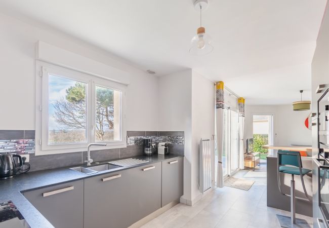 Maison à Erquy - Maison pour 6 à Erquy - Piscine collective Maison à Erquy - Maison pour 6 à Erquy - Piscine collective