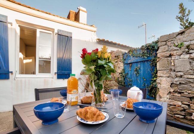 Maison à Noirmoutier-en-l´Ile - Jolie maison avec cour pour 5 personnes