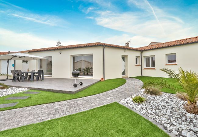 Maison à La Tranche-sur-Mer - À 250m de la plage - Belle maison pour 6 Maison à La Tranche-sur-Mer - À 250m de la plage - Belle maison pour 6