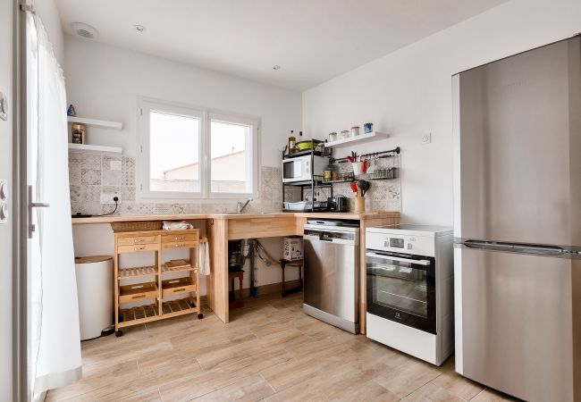 Maison à Les Sables-d´Olonne - Maison à la Chaume pour 4 - 2km de la plage  Maison à Les Sables-d´Olonne - Maison à la Chaume pour 4 - 2km de la plage