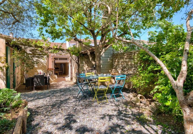 Maison à Le Bois-Plage-en-Ré - Belle maison avec  jardin ombragé pour 11