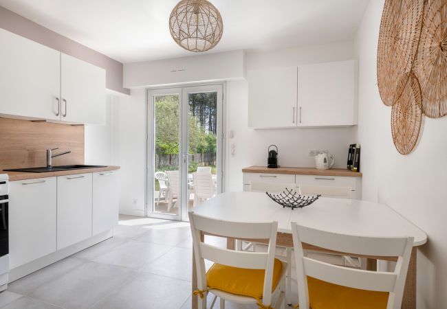 Maison à La Turballe - Incroyable emplacement à 110m de la plage Maison à La Turballe - Incroyable emplacement à 110m de la plage