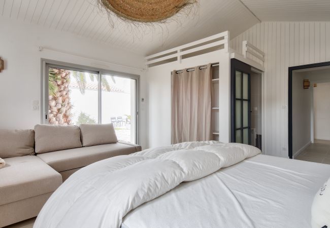 Maison à Noirmoutier-en-l´Ile - 8 adultes - 2 enfants - Marais salants et plages Maison à Noirmoutier-en-l´Ile - 8 adultes - 2 enfants - Marais salants et plages