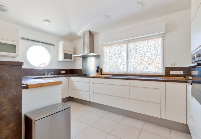 Maison à Le Fenouiller - Le Fenouiller, Maison spacieuse pour 6, piscine Maison à Le Fenouiller - Le Fenouiller, Maison spacieuse pour 6, piscine