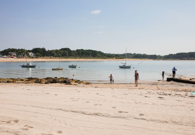 Appartement à Carnac - À 100m de la plage, Carnac, duplex vue mer pour 3 Appartement à Carnac - À 100m de la plage, Carnac, duplex vue mer pour 3