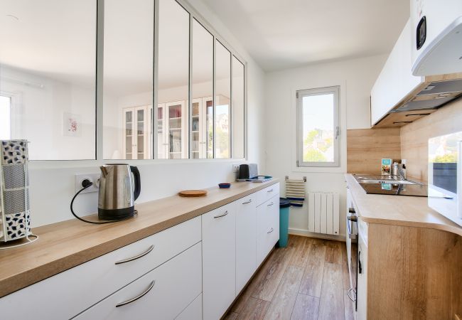 Appartement à Pléneuf-Val-André - Séjour avec vue mer à Pléneuf-Val-André Appartement à Pléneuf-Val-André - Séjour avec vue mer à Pléneuf-Val-André