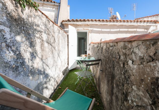 Maison à La Flotte - Maison Rétaise pour 6 à La Flotte en Ré Maison à La Flotte - Maison Rétaise pour 6 à La Flotte en Ré