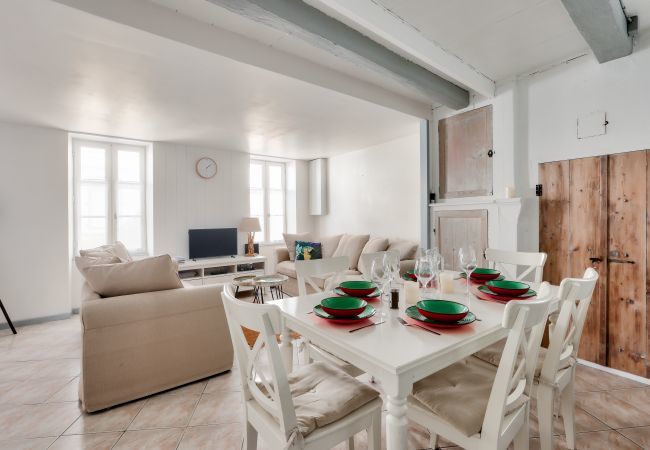 Maison à La Flotte - Maison Rétaise pour 6 à La Flotte en Ré Maison à La Flotte - Maison Rétaise pour 6 à La Flotte en Ré