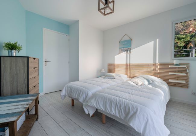 Maison à La Turballe - Séjour confort avec piscine - 6 adultes, 3 enfants Maison à La Turballe - Séjour confort avec piscine - 6 adultes, 3 enfants