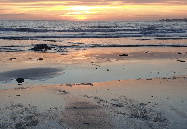 Maison à Penmarch - Maison en bord de mer pour 4, à Kérity Maison à Penmarch - Maison en bord de mer pour 4, à Kérity