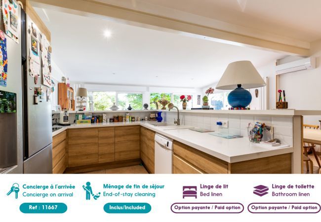 Villa à Andernos-les-Bains - 200m plage - Maison bien située et superbe jardin Villa à Andernos-les-Bains - 200m plage - Maison bien située et superbe jardin