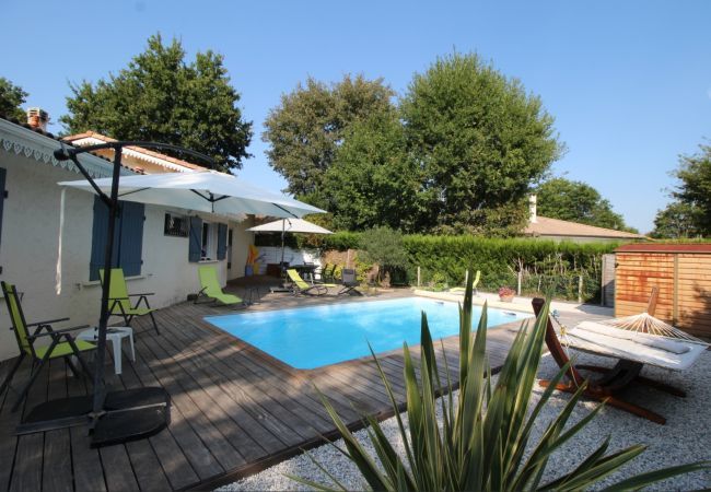 Maison à Andernos-les-Bains - Maison pour 6 avec piscine à Andernos-les-Bains Maison à Andernos-les-Bains - Maison pour 6 avec piscine à Andernos-les-Bains
