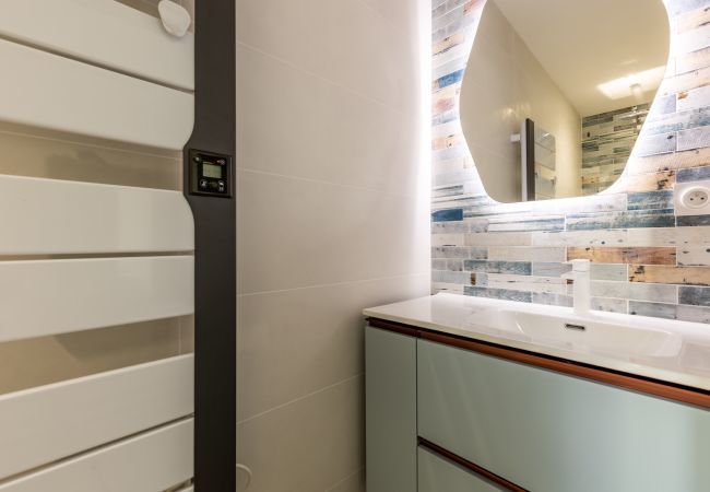 Villa à Andernos-les-Bains - Jardin et confort à 600m de la plage de la Jetée Villa à Andernos-les-Bains - Jardin et confort à 600m de la plage de la Jetée