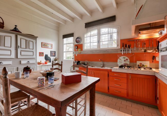 Maison à Arès - À 750m de la plage d'Arès- maison familiale pour 6 Maison à Arès - À 750m de la plage d'Arès- maison familiale pour 6