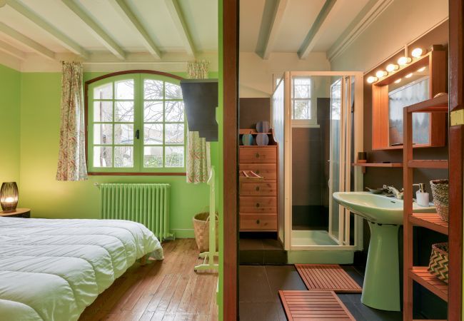 Maison à Arès - À 750m de la plage d'Arès- maison familiale pour 6 Maison à Arès - À 750m de la plage d'Arès- maison familiale pour 6