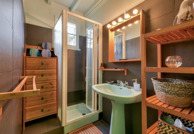 Maison à Arès - À 750m de la plage d'Arès- maison familiale pour 6 Maison à Arès - À 750m de la plage d'Arès- maison familiale pour 6