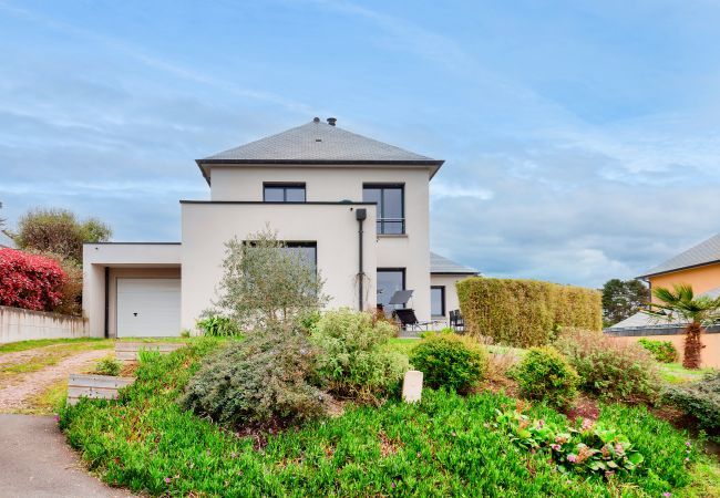 Maison à Erquy - Vue mer - Maison neuve avec jardin pour 6 Maison à Erquy - Vue mer - Maison neuve avec jardin pour 6
