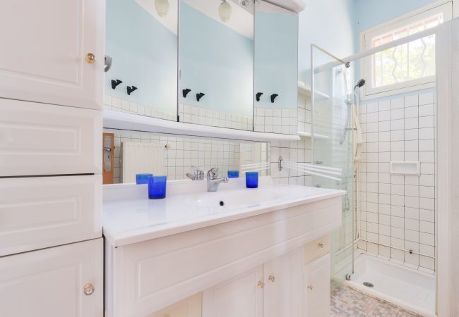 Maison à Andernos-les-Bains - À 300m de la plage du Mauret, maison pour 8 Maison à Andernos-les-Bains - À 300m de la plage du Mauret, maison pour 8