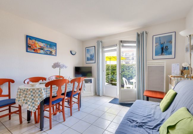 Appartement à Les Sables-d´Olonne - 150m de la plage - Piscine communautaire Appartement à Les Sables-d´Olonne - 150m de la plage - Piscine communautaire