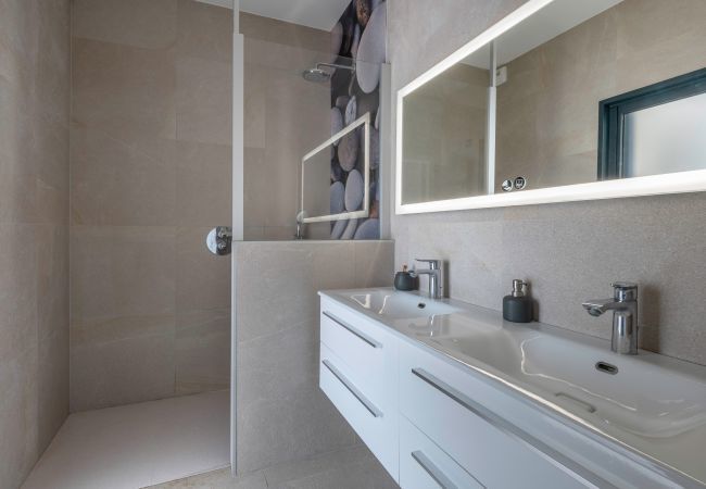 Maison à La Turballe - Piscine - 10 personnes - 100m de la plage Maison à La Turballe - Piscine - 10 personnes - 100m de la plage