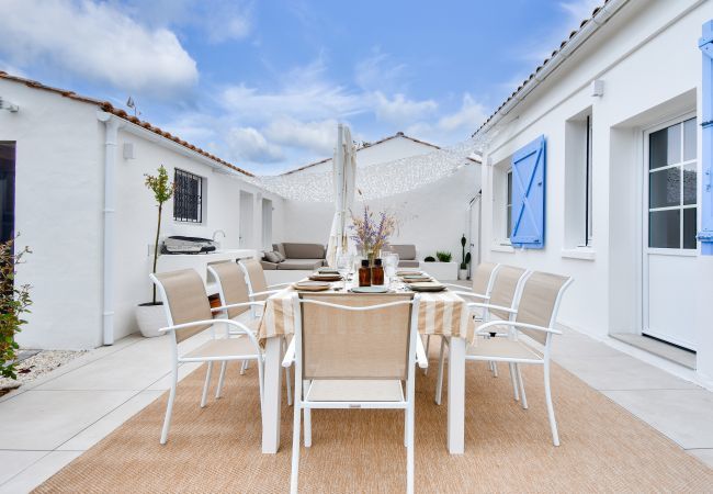 Maison à Noirmoutier-en-l´Ile - Coup de coeur - 200m plage - 6 adultes - 4 enfants Maison à Noirmoutier-en-l´Ile - Coup de coeur - 200m plage - 6 adultes - 4 enfants