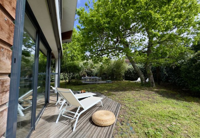 Maison à Andernos-les-Bains - 950m plage - Maison architecte 4 adultes - 4 enfants Maison à Andernos-les-Bains - 950m plage - Maison architecte 4 adultes - 4 enfants