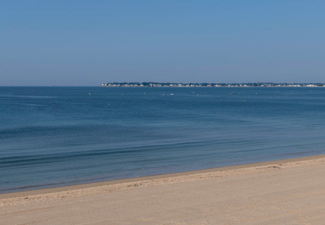 Studio à La Baule-Escoublac - À 40m de la plage, pieds dans l'eau, studio pour 4 Studio à La Baule-Escoublac - À 40m de la plage, pieds dans l'eau, studio pour 4