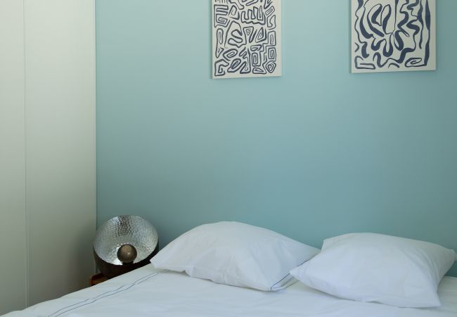 Maison à Lège-Cap-Ferret - Face au phare du Ferret - 300m plage - 10 pers Maison à Lège-Cap-Ferret - Face au phare du Ferret - 300m plage - 10 pers