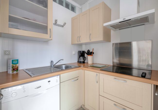 Maison mitoyenne à La Bernerie-en-Retz - Plage à 200m, maison mitoyenne de plain-pied, 4 pers. Maison mitoyenne à La Bernerie-en-Retz - Plage à 200m, maison mitoyenne de plain-pied, 4 pers.