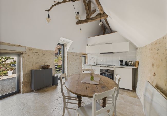 Maison à Fossemagne - Ancienne ferme rénovée pour 6 en 2 logements Maison à Fossemagne - Ancienne ferme rénovée pour 6 en 2 logements