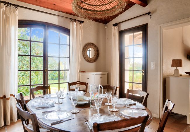 Maison à Andernos-les-Bains - Vue sur Bassin - Maison pour 8 avec jardin Maison à Andernos-les-Bains - Vue sur Bassin - Maison pour 8 avec jardin