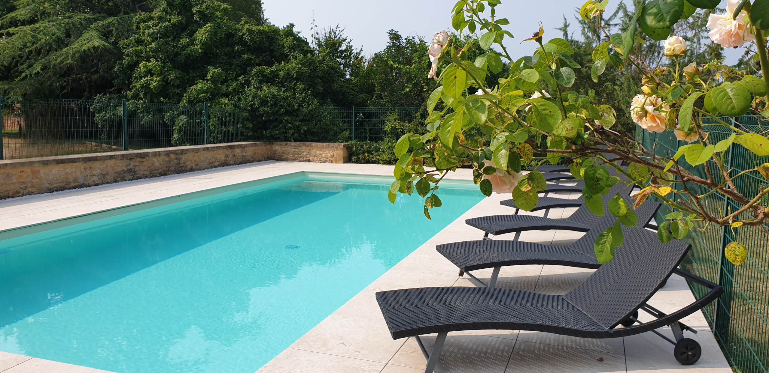  à La Chapelle-Aubareil - Grande maison pour 15 avec piscine et tennis