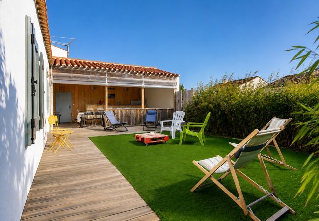 Maison à La Guérinière - 300m des plages - Maison avec jardin pour 12
