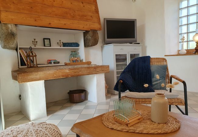 Maison à Guissény - Jolie maison en pierre avec  jardin arboré pour 6 Maison à Guissény - Jolie maison en pierre avec  jardin arboré pour 6