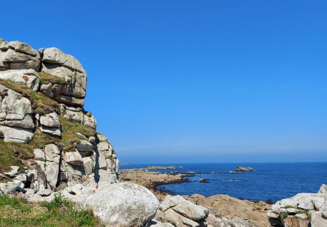 Maison à Guissény - Jolie maison en pierre avec  jardin arboré pour 6 Maison à Guissény - Jolie maison en pierre avec  jardin arboré pour 6