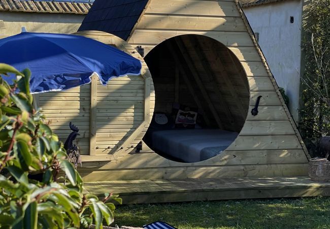 Maison à Guissény - Jolie maison en pierre avec  jardin arboré pour 6 Maison à Guissény - Jolie maison en pierre avec  jardin arboré pour 6