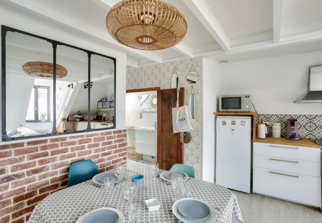 Appartement à Dinard - Appartement pour 4 à 200m de la plage du Prieuré Appartement à Dinard - Appartement pour 4 à 200m de la plage du Prieuré