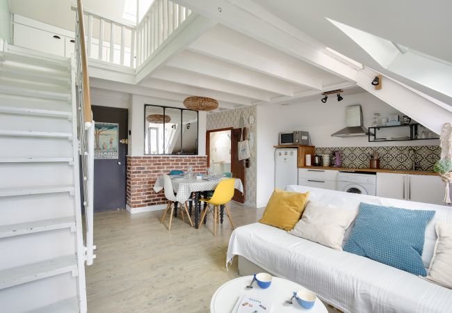 Appartement à Dinard - Appartement pour 4 à 200m de la plage du Prieuré Appartement à Dinard - Appartement pour 4 à 200m de la plage du Prieuré