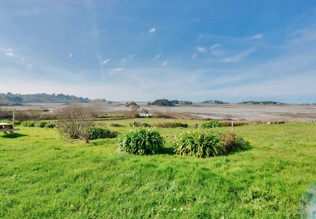 Maison mitoyenne à Penvénan - Vue mer pour 5 - Petit Bambou - Penvenan  Maison mitoyenne à Penvénan - Vue mer pour 5 - Petit Bambou - Penvenan