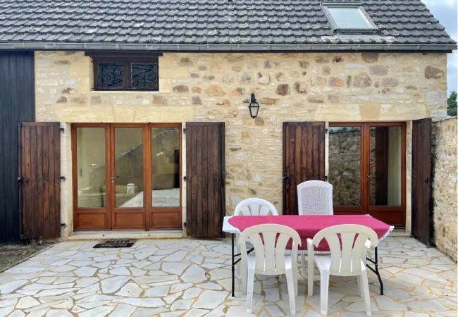 Maison à Saint-Martial-de-Nabirat - Maison de campagne pour 4 proche de Sarlat