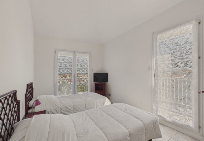 Appartement à Saint-Hilaire-de-Riez - Vue imprenable sur l'océan pour 4 personnes Appartement à Saint-Hilaire-de-Riez - Vue imprenable sur l'océan pour 4 personnes