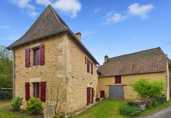 Maison à Valojoulx - Charmante maison en pierre pour 6 - Valojoulx