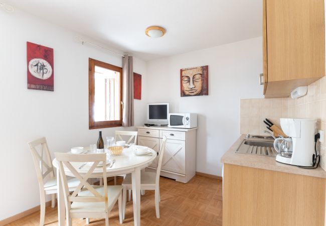 Appartement à Le Dévoluy - La Joue du Loup, appartement pour 4, balcon  Appartement à Le Dévoluy - La Joue du Loup, appartement pour 4, balcon